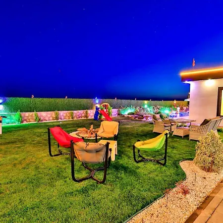 Cavdir 2 Bedroom Secluded With Private Pool Hot Tub *