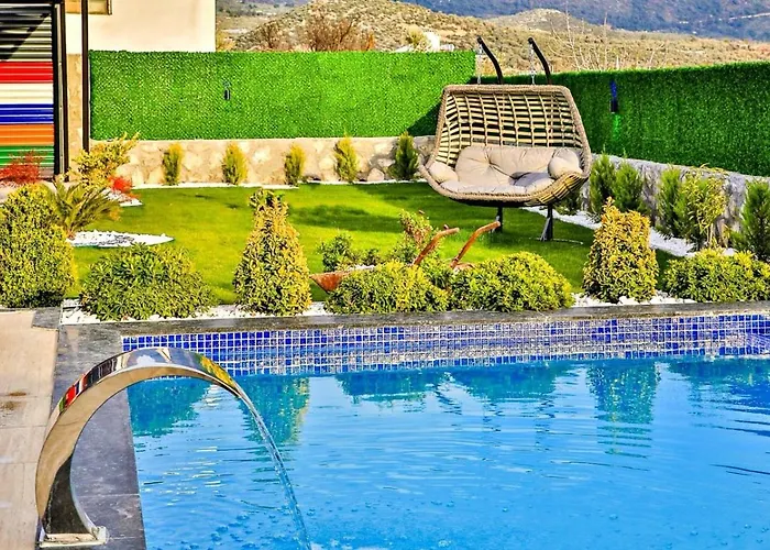 Cavdir 2 Bedroom Secluded With Private Pool Hot Tub *